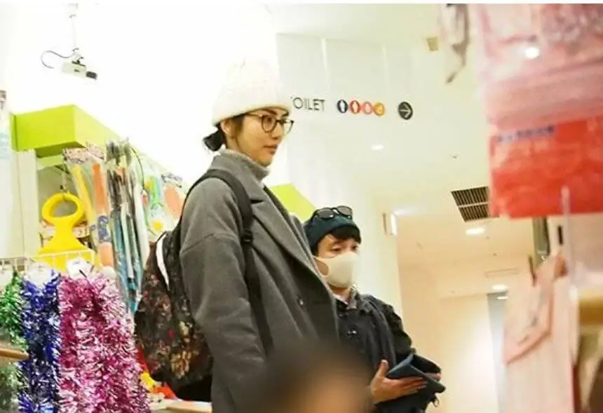 濱田岳と嫁の小泉深雪の結婚生活が垣間見えるデート現場